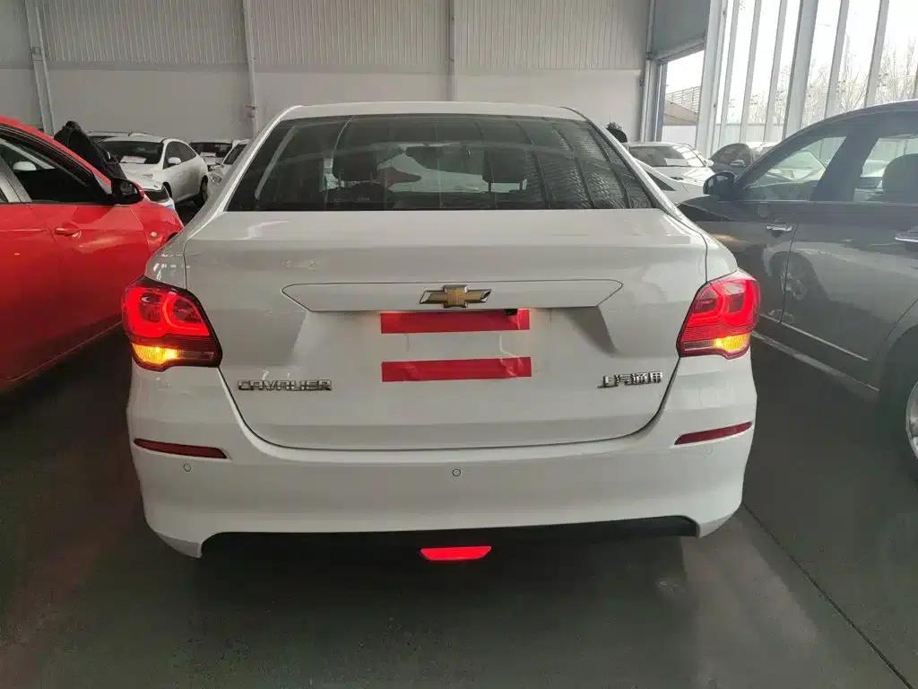 Chevrolet Cruze 2016 1.5L Automatic Comfort Edition — миниатюра 4