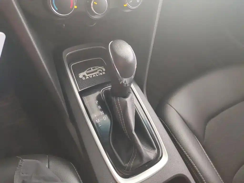 Chevrolet Cruze 2016 1.5L Automatic Comfort Edition — миниатюра 10