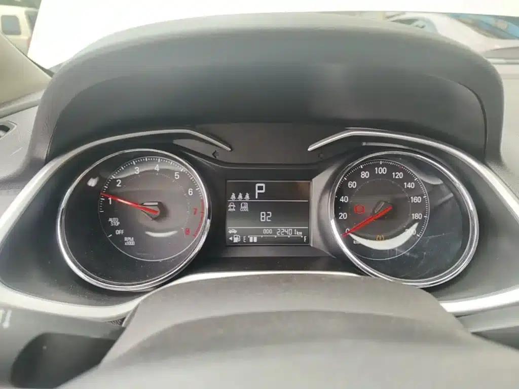 Chevrolet Cruze 2020 325T Automatic Comfort Edition — миниатюра 12