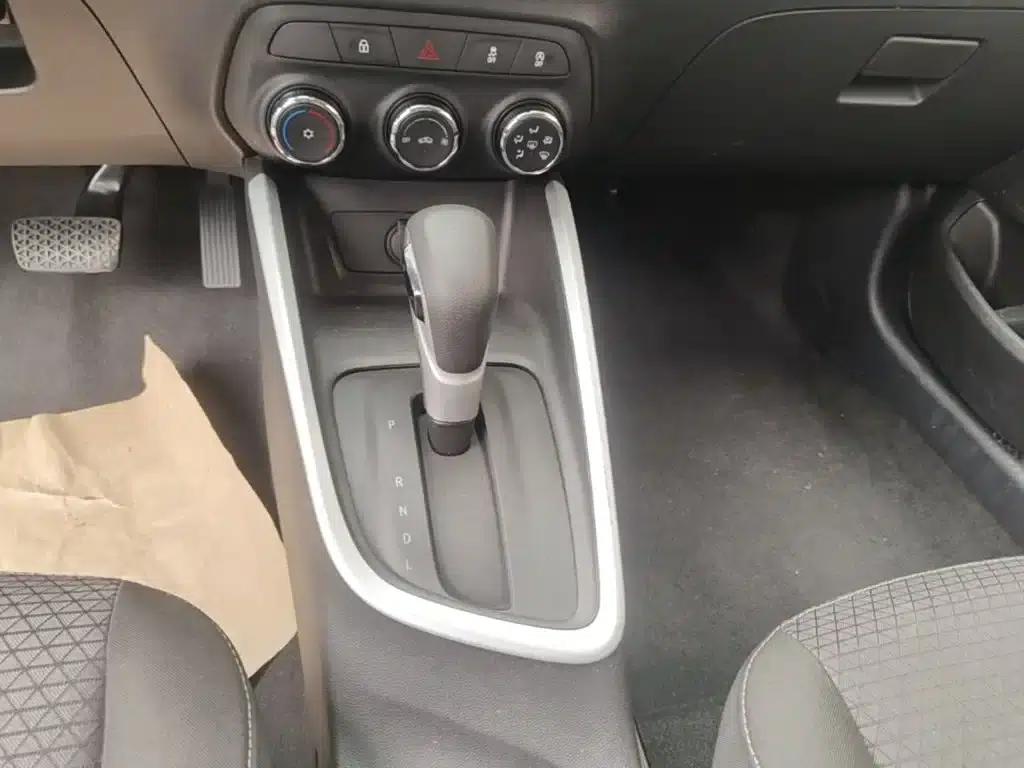 Chevrolet Cruze 2020 325T Automatic Comfort Edition — миниатюра 14