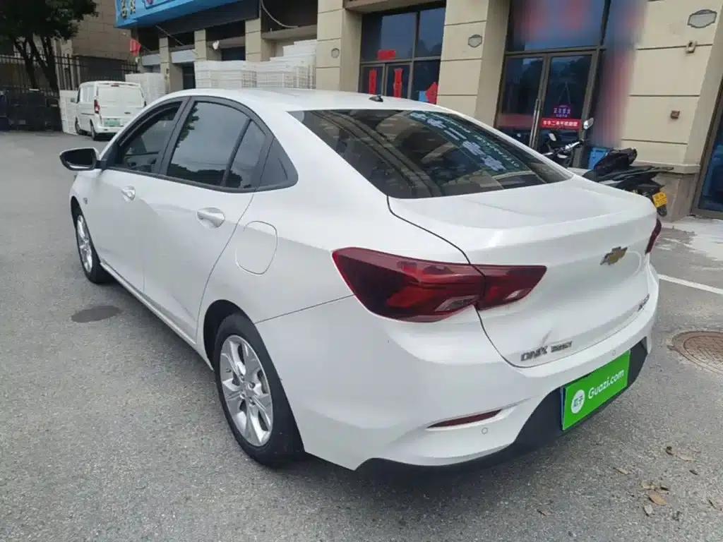 Chevrolet Cruze 2020 325T Automatic Comfort Edition — миниатюра 5