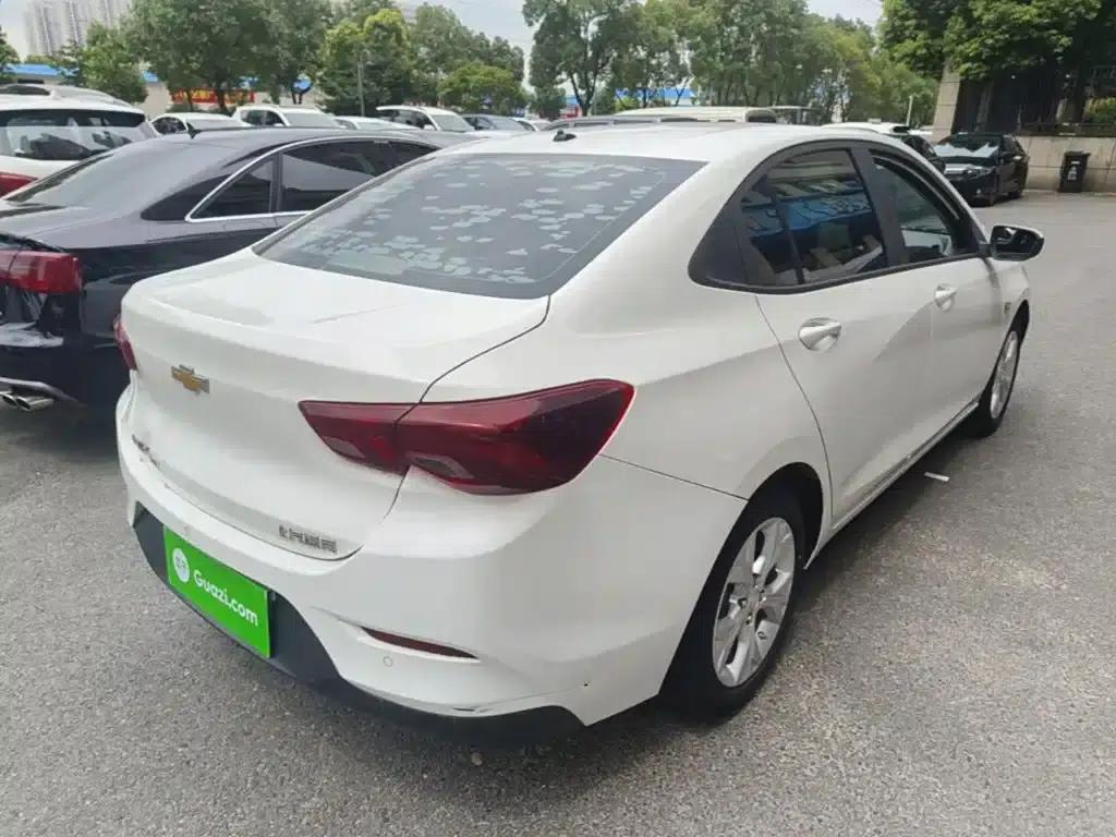 Chevrolet Cruze 2020 325T Automatic Comfort Edition — миниатюра 7