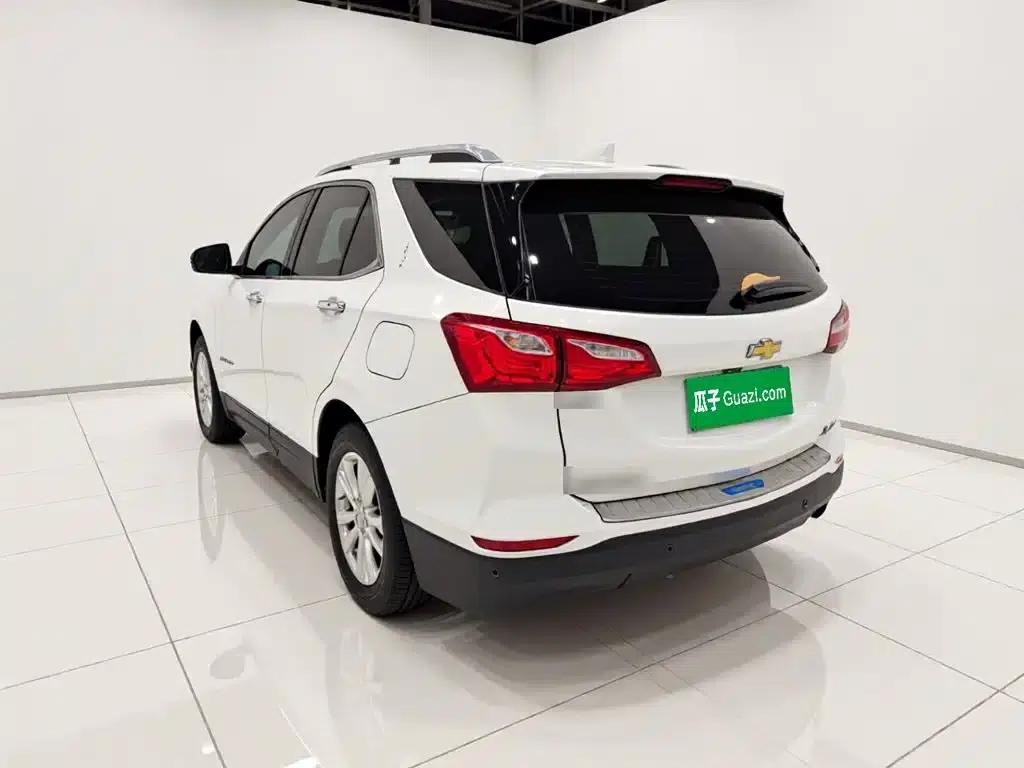 Equinox 2019 535T Automatic Premier Edition (China VI Emission Standard) — миниатюра 4