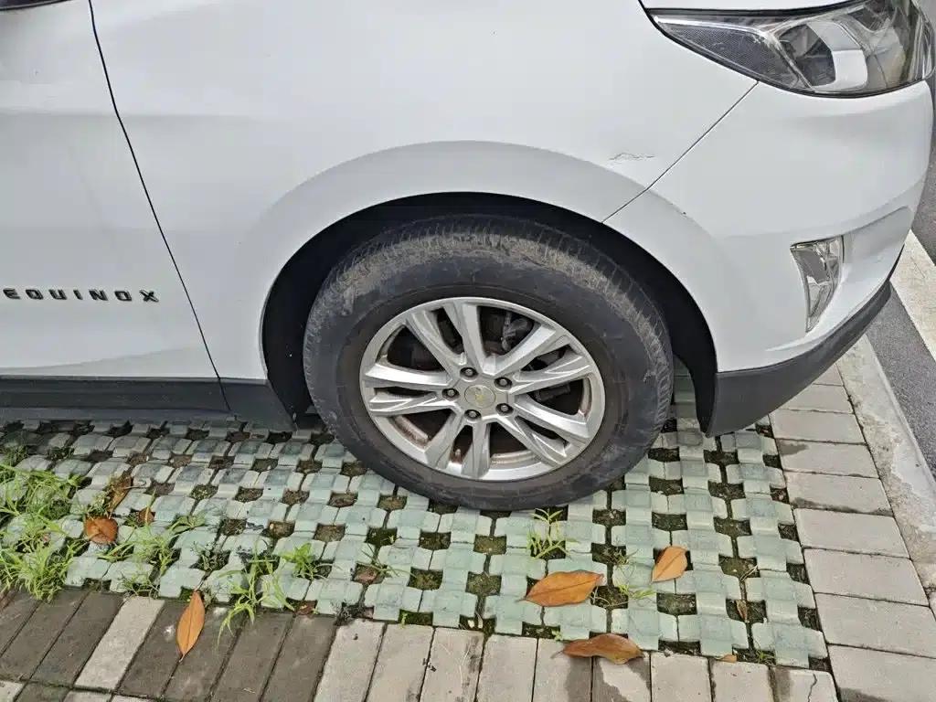 Equinox 2019 535T Automatic Premier Edition (China VI Emission Standard) — миниатюра 8