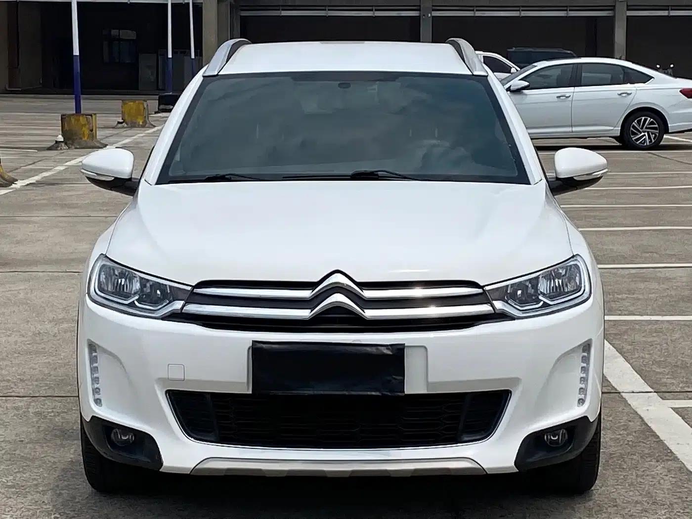 Citroën C3-XR 2015 1.6L Automatic Pioneer Edition — миниатюра 2