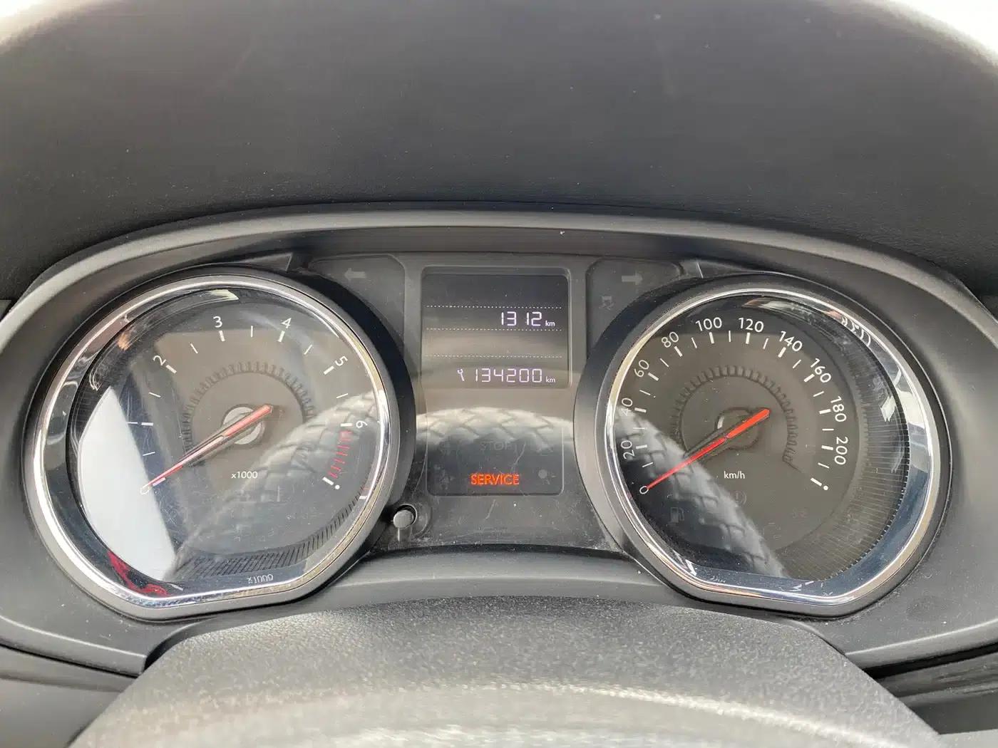Citroën C3-XR 2015 1.6L Automatic Pioneer Edition — миниатюра 16