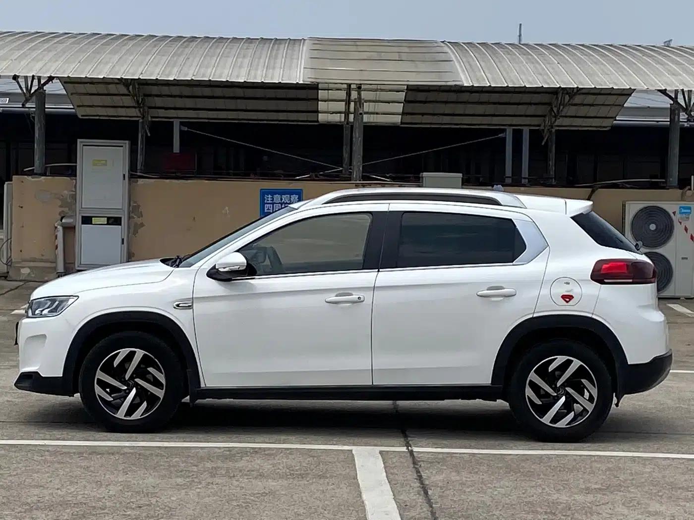Citroën C3-XR 2015 1.6L Automatic Pioneer Edition — миниатюра 4