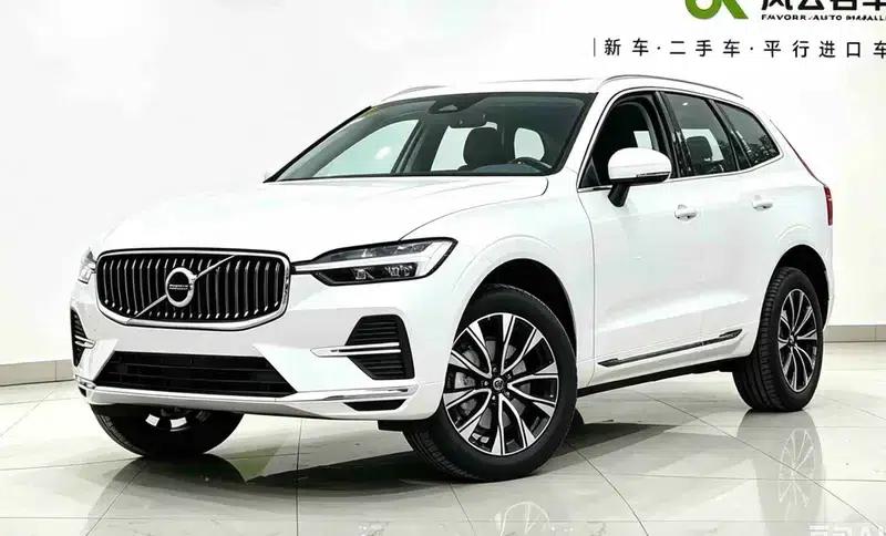 2025 Volvo XC60 B5 AWD Inscription Luxury Edition — миниатюра 1