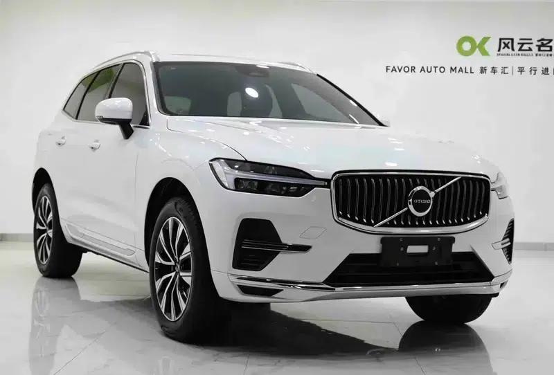2025 Volvo XC60 B5 AWD Inscription Luxury Edition — миниатюра 3
