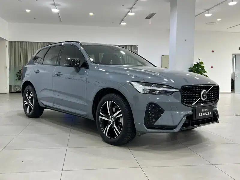 2022 Volvo XC60 B5 AWD Inscription Sport Edition — миниатюра 3