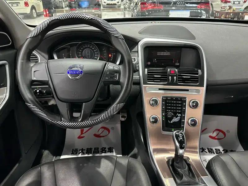 2017 Volvo XC60 T5 Smart Upgrade Edition — миниатюра 15