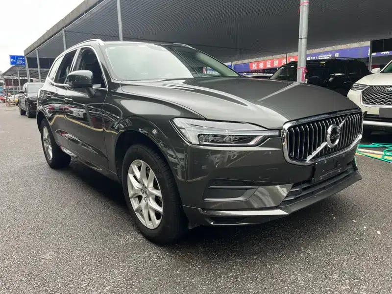 2018 Volvo XC60 T5 AWD Smart Edition — миниатюра 3