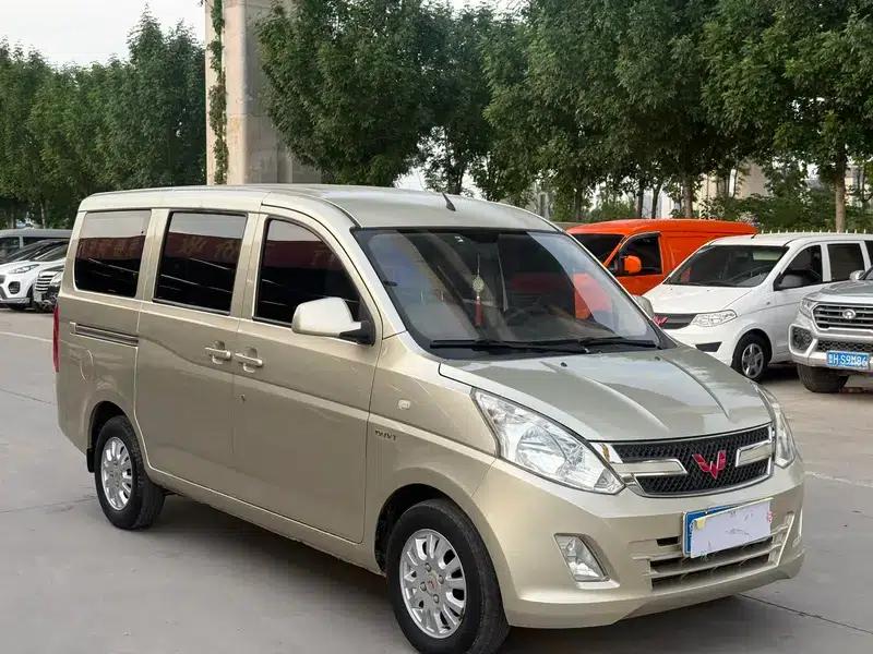 Wuling Rongguang V 2016 1.5L Standard Edition — миниатюра 3