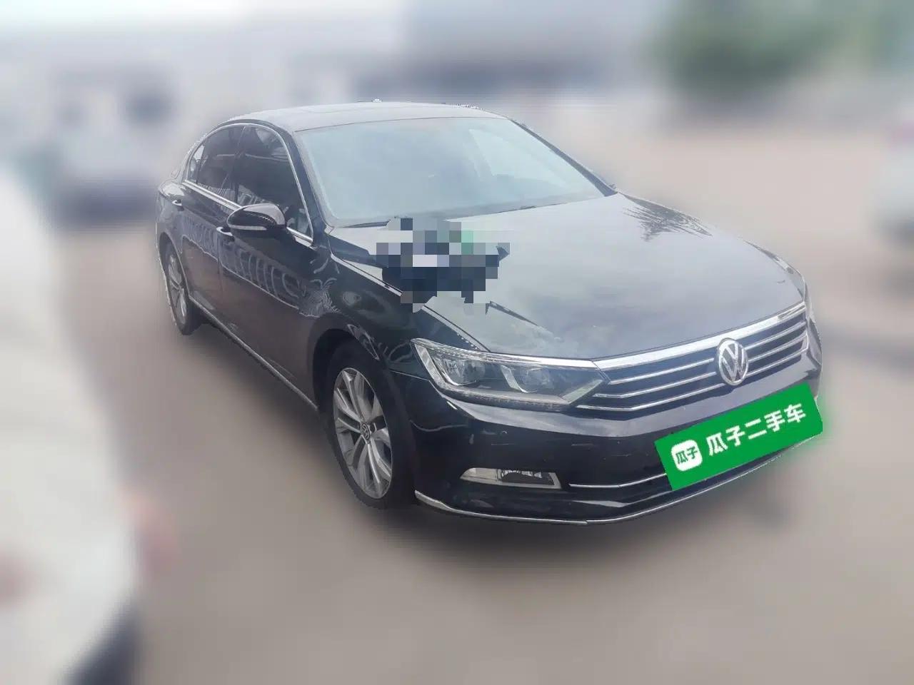Volkswagen Magotan 2017 330TSI DSG Luxury Model — миниатюра 3