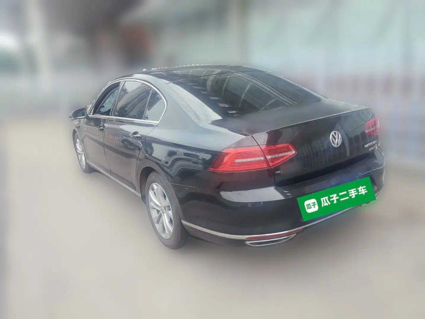 Volkswagen Magotan 2017 330TSI DSG Luxury Model — миниатюра 4
