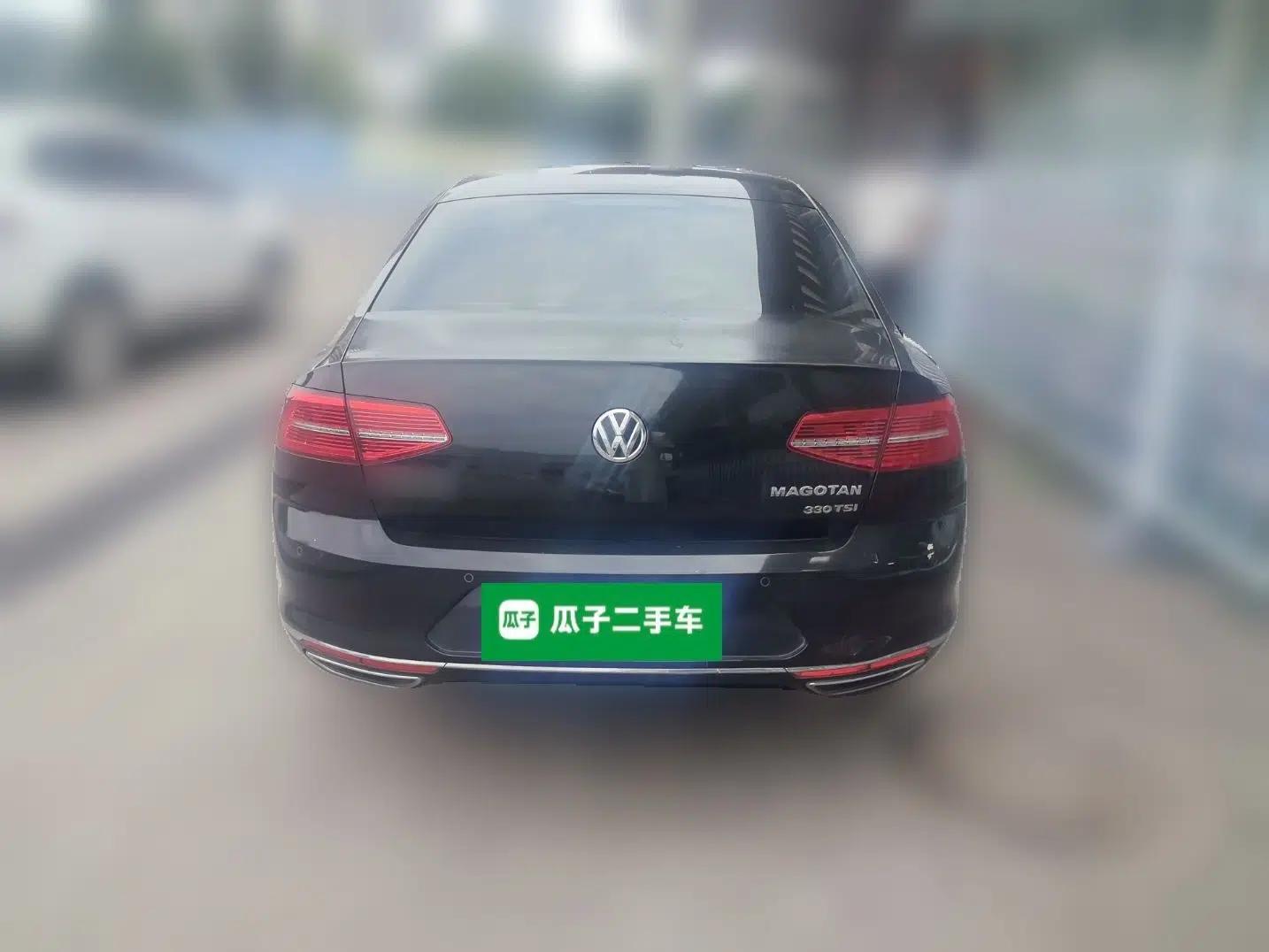 Volkswagen Magotan 2017 330TSI DSG Luxury Model — миниатюра 5