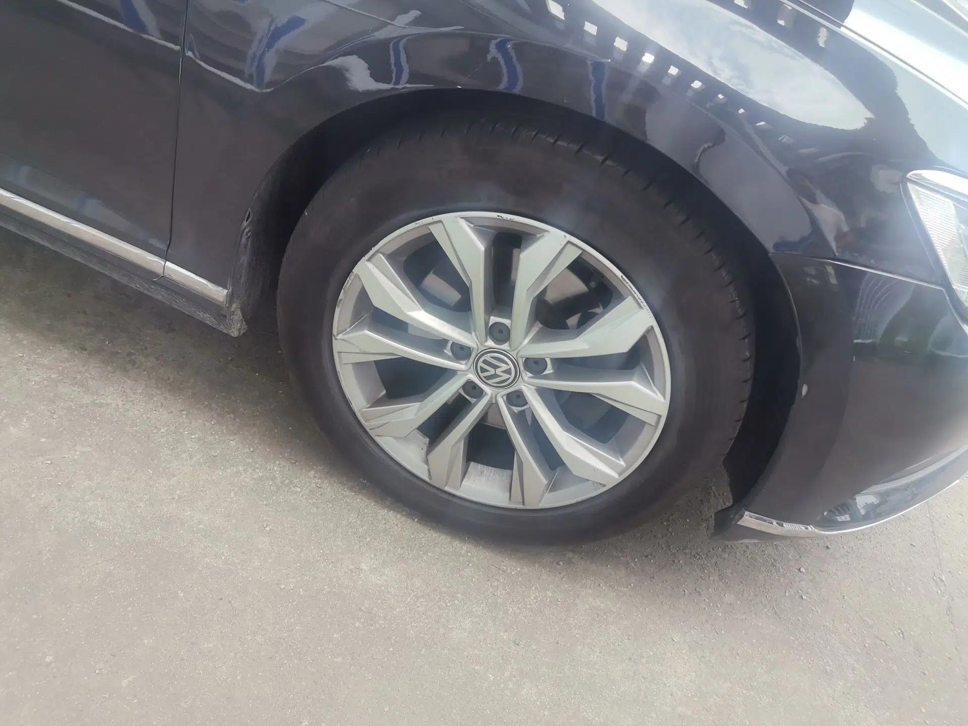 Volkswagen Magotan 2017 330TSI DSG Luxury Model — миниатюра 8