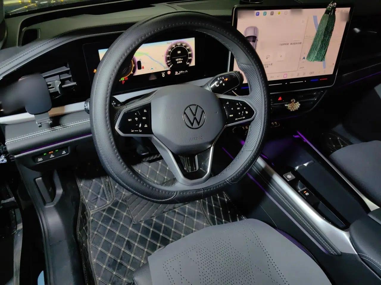 Volkswagen Passat 2025 Pro 380TSI Dragon Edition — миниатюра 10