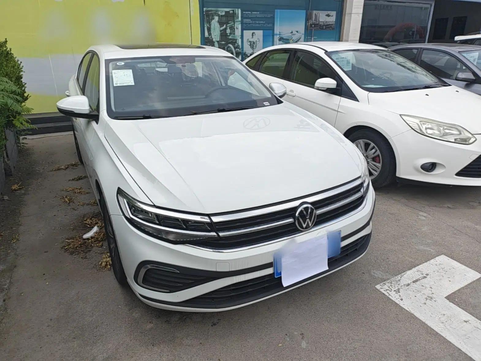Volkswagen Bora 2026 200TSI DSG Yuexing Navigation Edition — миниатюра 3