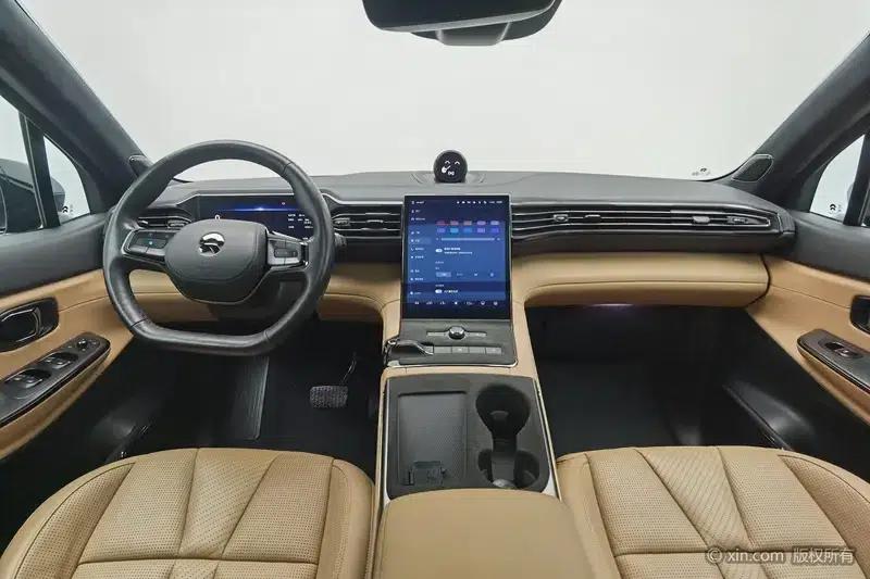 NIO ES8 2020 580KM Base Edition Six-Seat — миниатюра 12