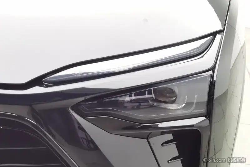 NIO ES8 2020 580KM Base Edition Six-Seat — миниатюра 6