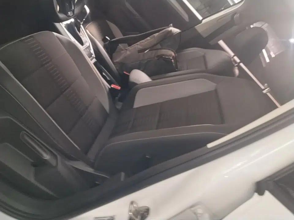 Volkswagen T-ROC 2020 280TSI DSG Two-Wheel-Drive Elite Version — миниатюра 17