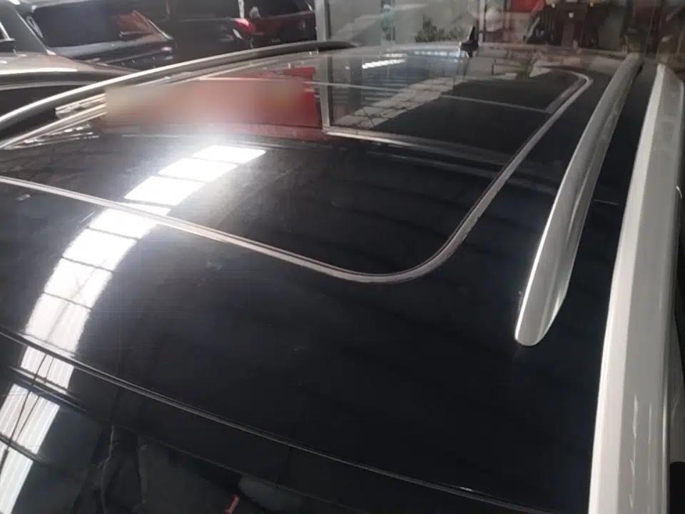 Volkswagen T-ROC 2020 280TSI DSG Two-Wheel-Drive Elite Version — миниатюра 7