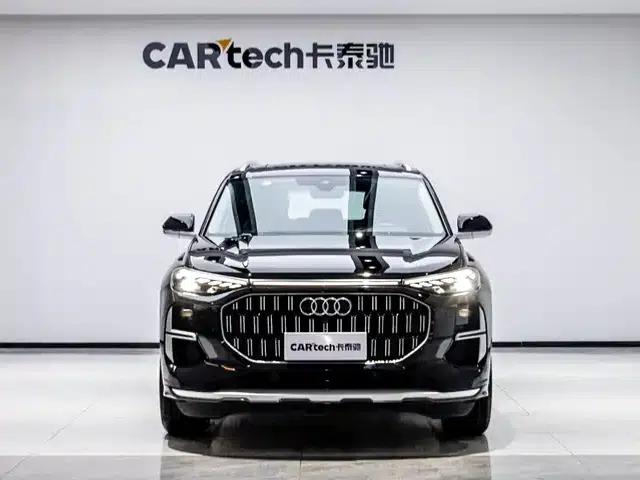 Audi Q6 2024 40 TFSI quattro Cloud View Edition, Feathered Forest Package, 7-seater