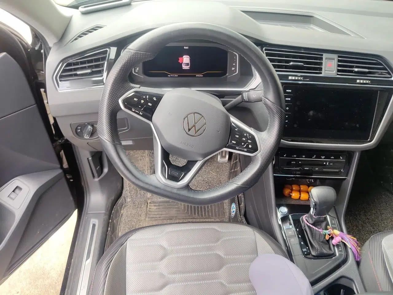 Volkswagen Tiguan X 2021 330TSI Two-Wheel-Drive Flagship Edition — миниатюра 10