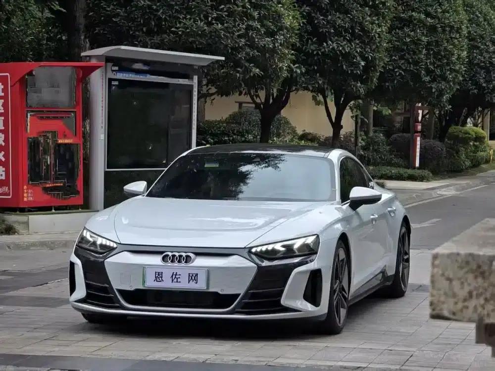 Audi e-tron GT 2023 Base Model — миниатюра 1
