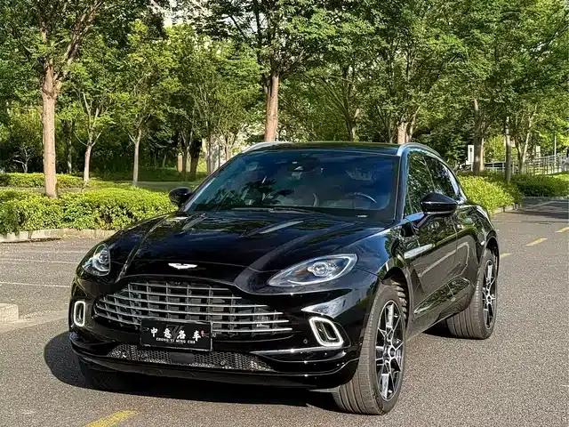 Aston Martin DBX 2021 4.0T V8 Silk Road Edition