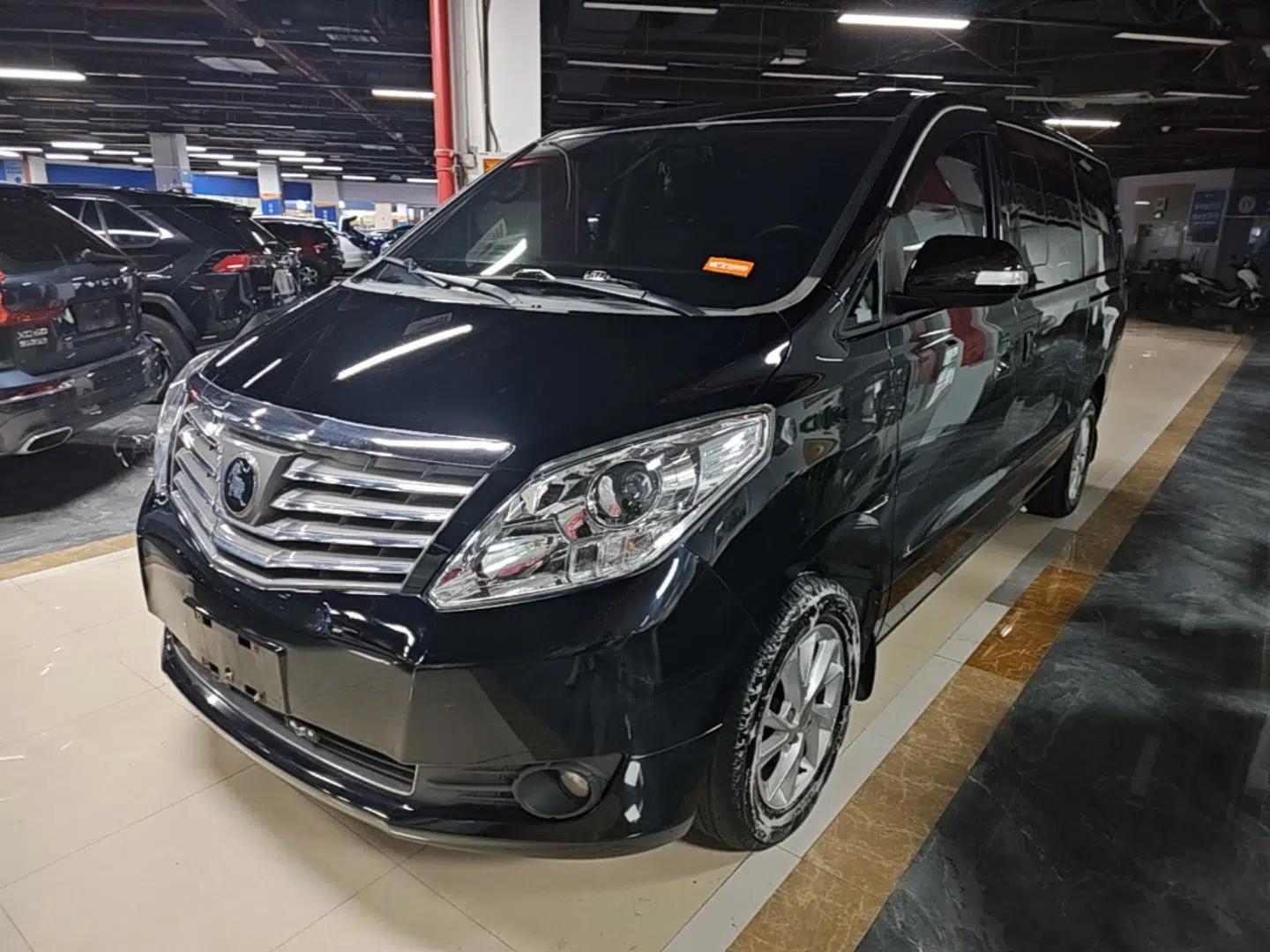 FORTHING Lingzhi PLUS 2022 Travel Edition 2.0L Manual Luxury Version 7 Seats — миниатюра 1
