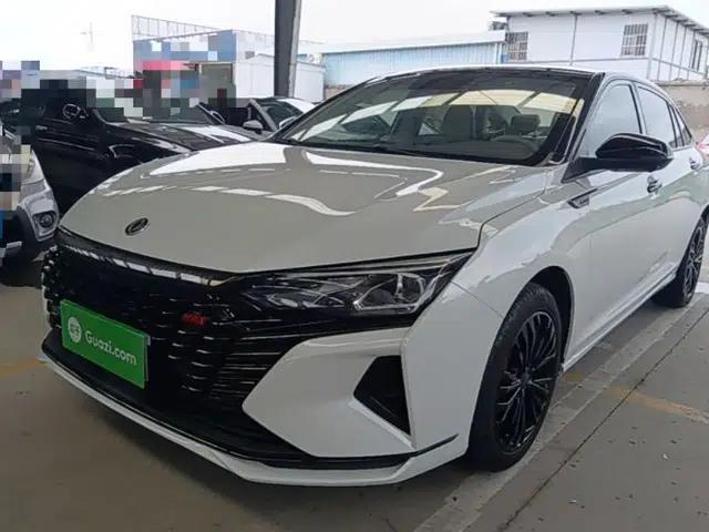 Dongfeng Aeolus Yixuan MAX 2023 1.5T Super Cool Trendy Dad Edition