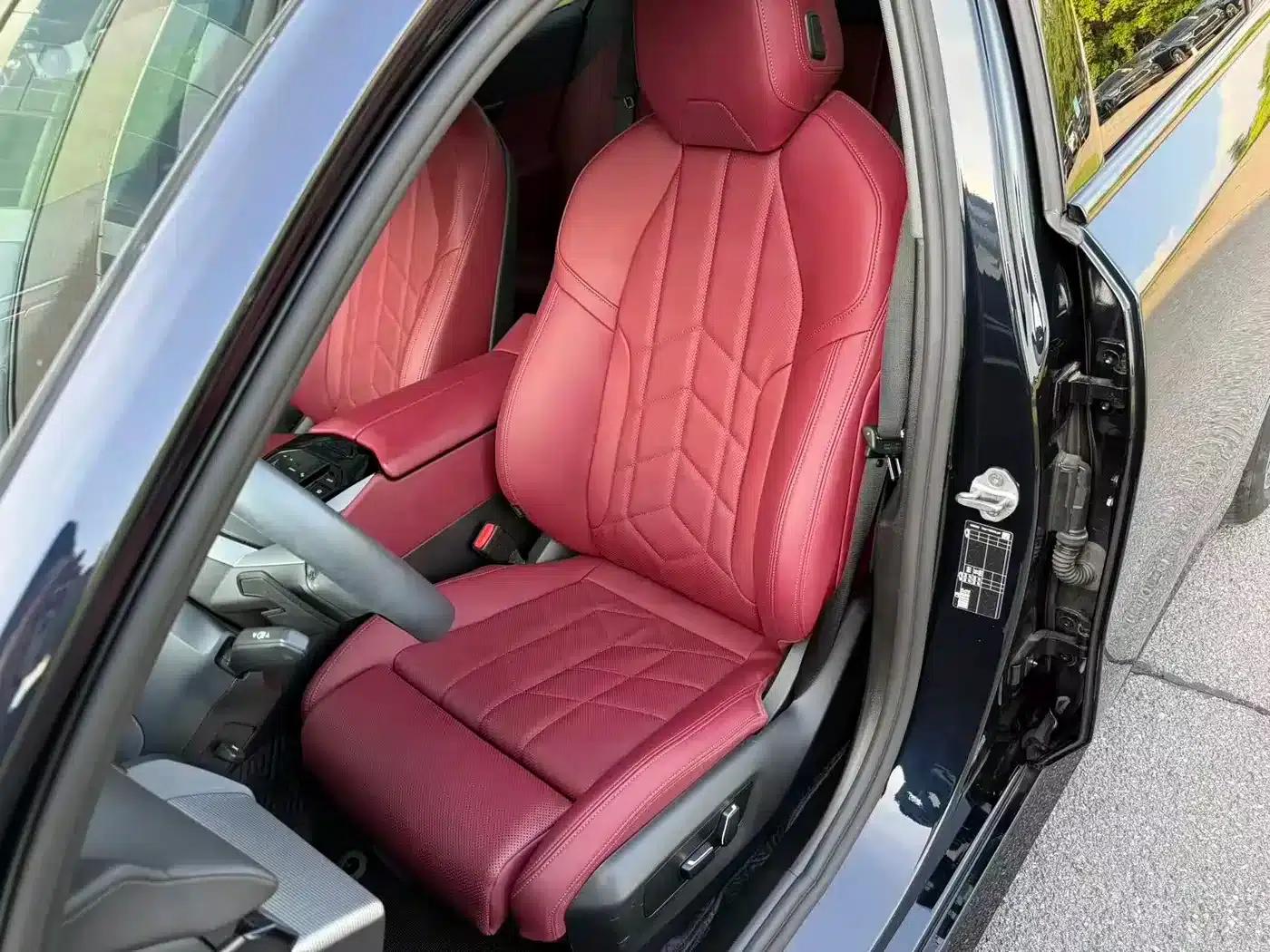 2024 BMW 5 Series Imported Model 525i M Sport Package — миниатюра 11