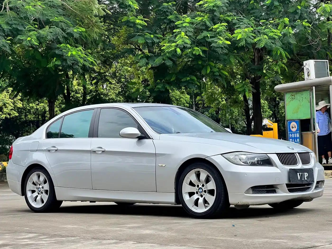 BMW 3 Series 2007 325i Luxury Sport — миниатюра 2