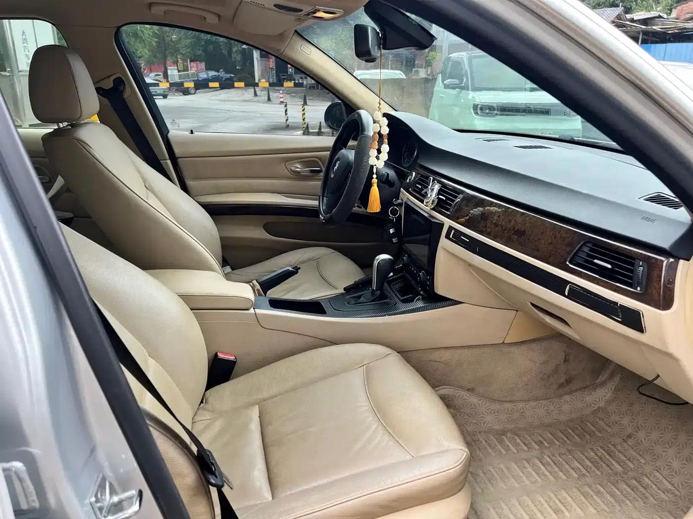 BMW 3 Series 2007 325i Luxury Sport — миниатюра 10