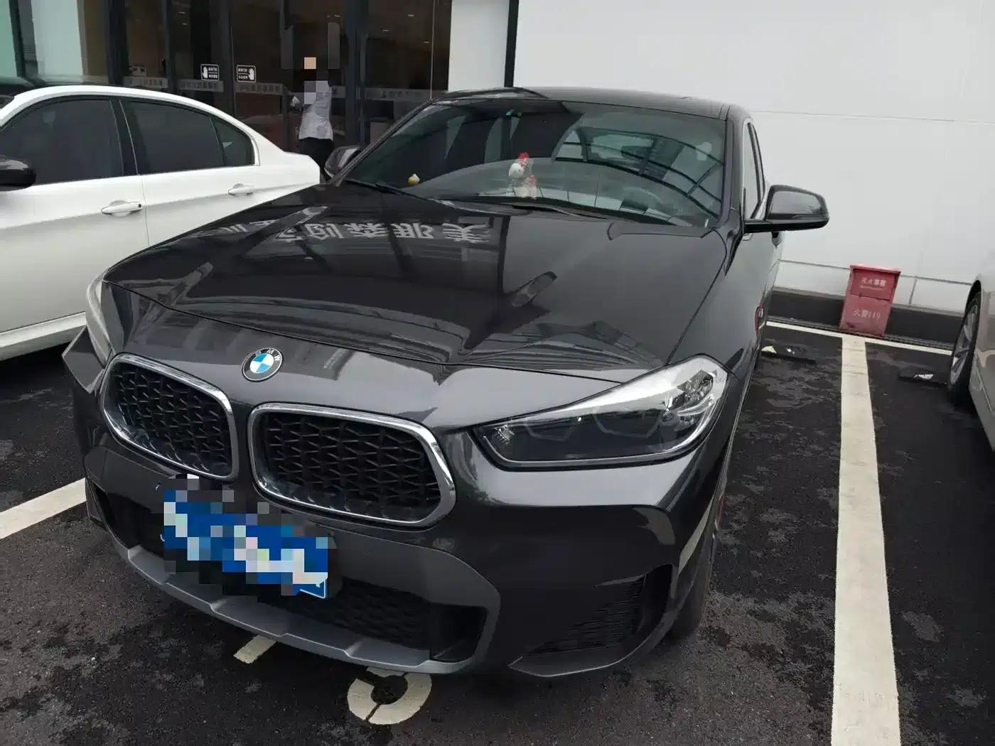 BMW X2 2022 sDrive25i Shadow Edition — миниатюра 1