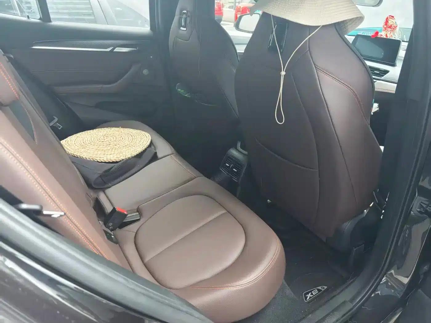 BMW X2 2022 sDrive25i Shadow Edition — миниатюра 5