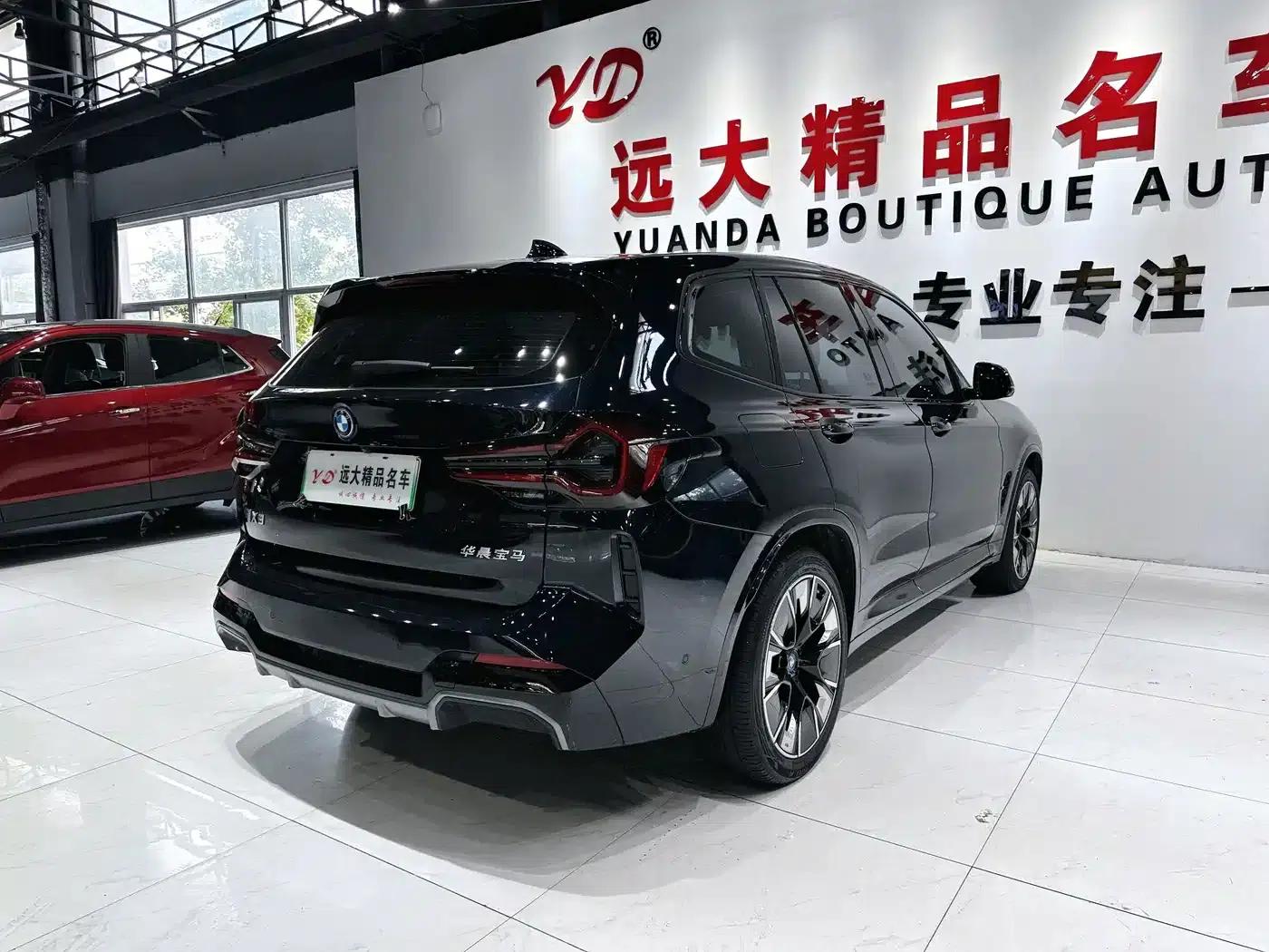 BMW iX3 2024 Pioneer Edition — миниатюра 18