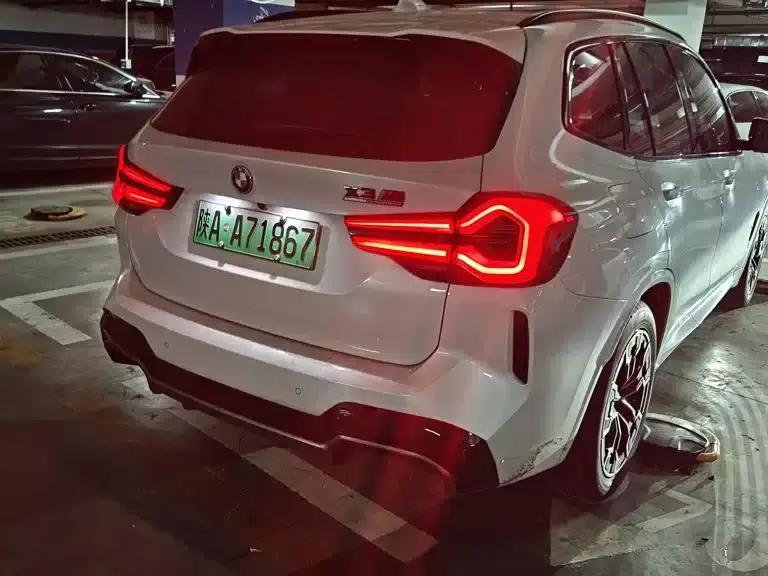 BMW iX3 2022 Facelift Leading Edition — миниатюра 3