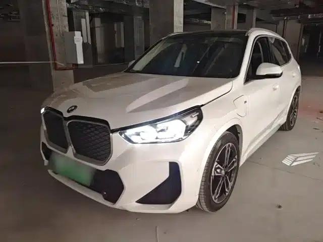 2023 BMW iX1 xDrive30L M Sport Package