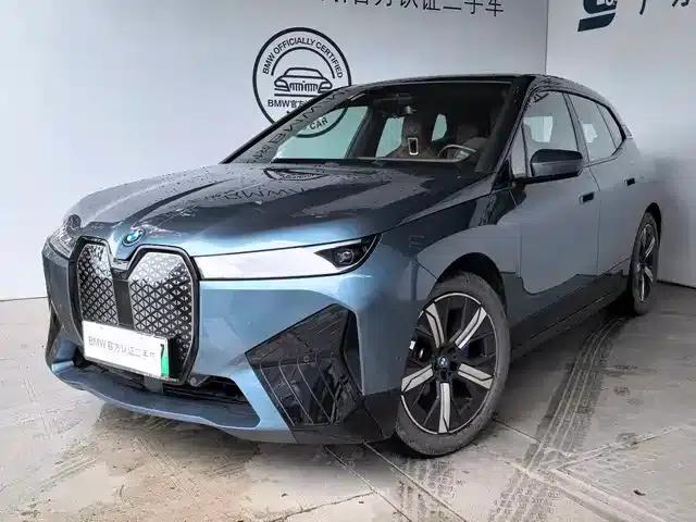 BMW iX 2022 xDrive40