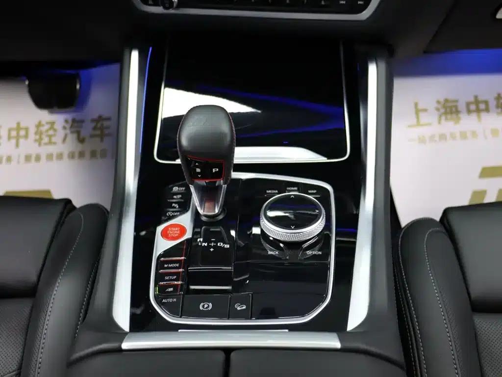 2022 BMW X6 M — миниатюра 16