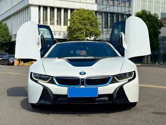 BMW i8 2014 Standard Edition