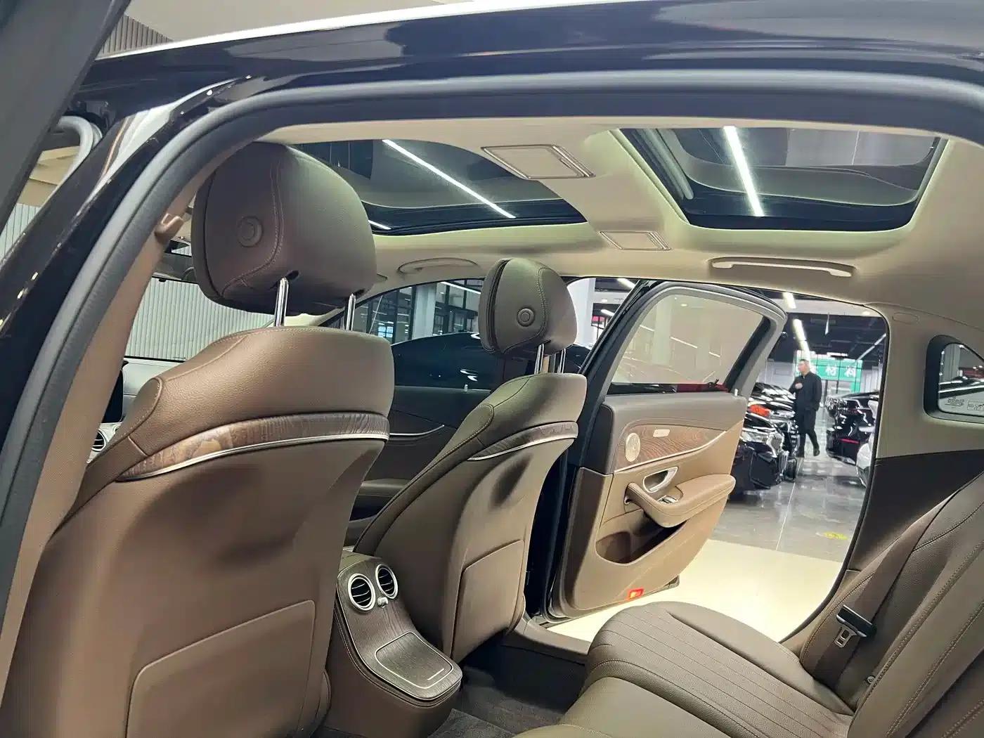 2023 Mercedes-Benz E-Class E 260 L — миниатюра 11