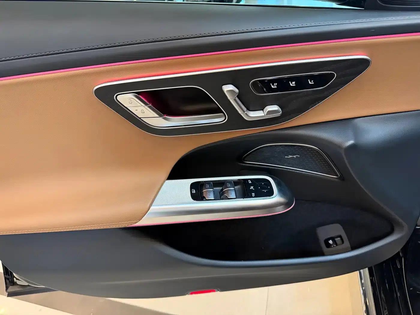 2026 Mercedes-Benz E-Class E 260 L — миниатюра 4