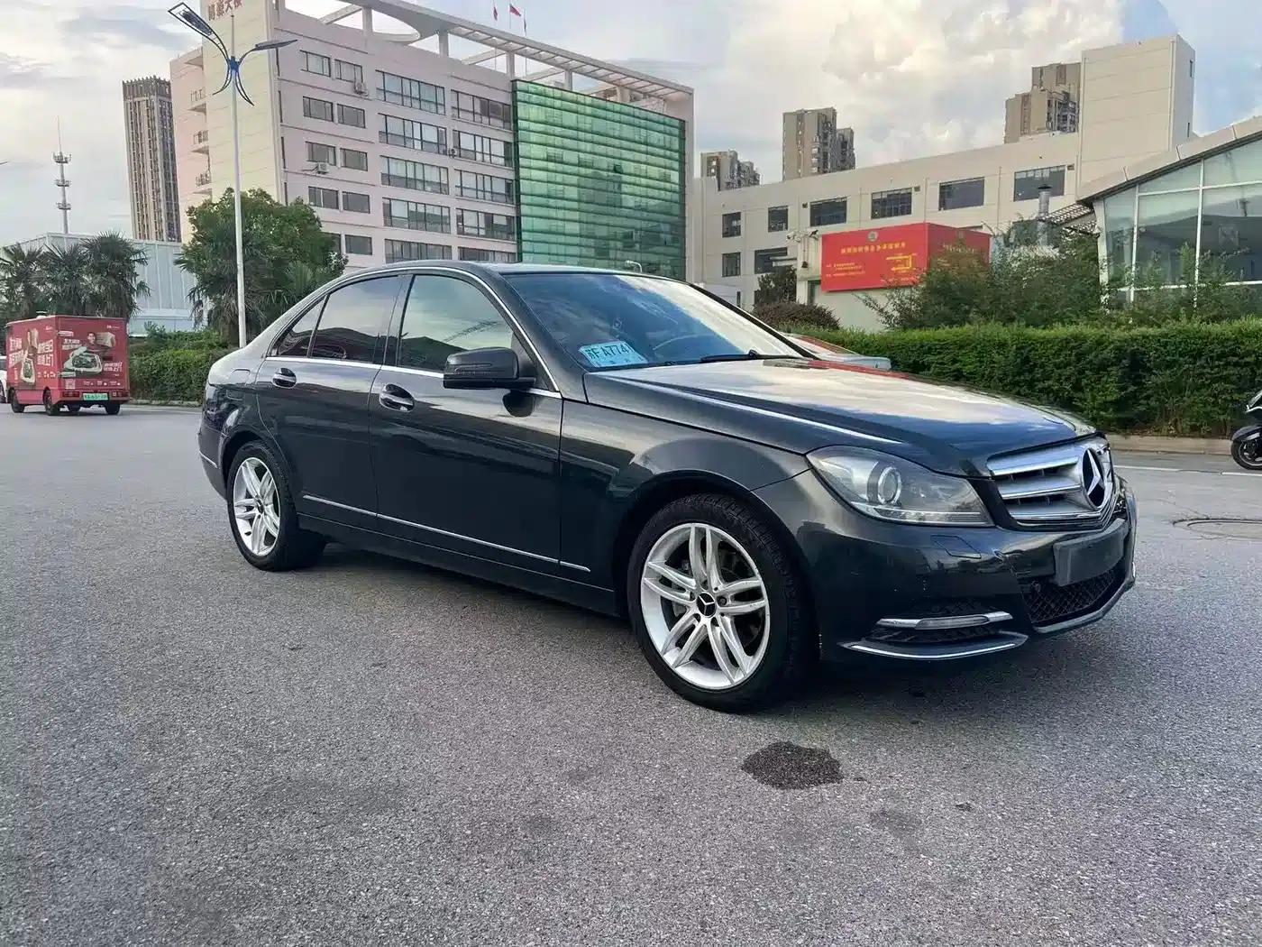 2013 Mercedes-Benz C-Class C 260 CGI Elegance — миниатюра 3