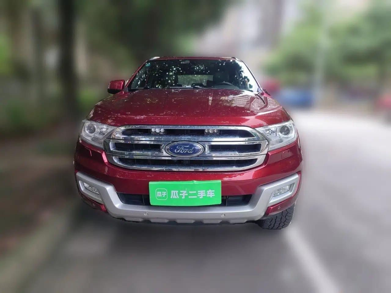 Ford Everest 2016 2.0T Gasoline Automatic 4x4 Flagship Edition — миниатюра 2