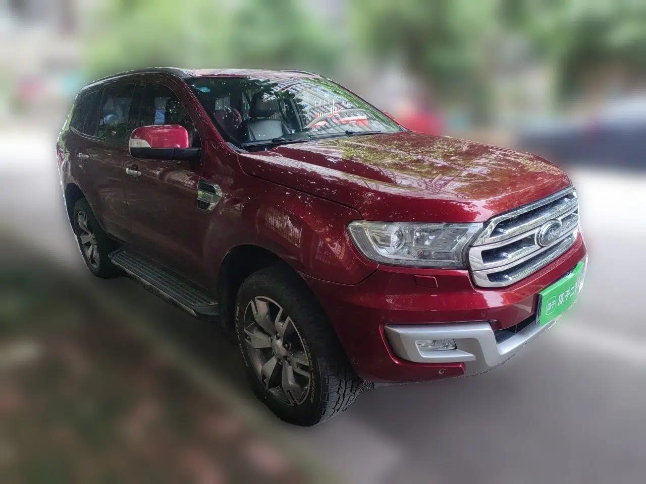 Ford Everest 2016 2.0T Gasoline Automatic 4x4 Flagship Edition — миниатюра 3