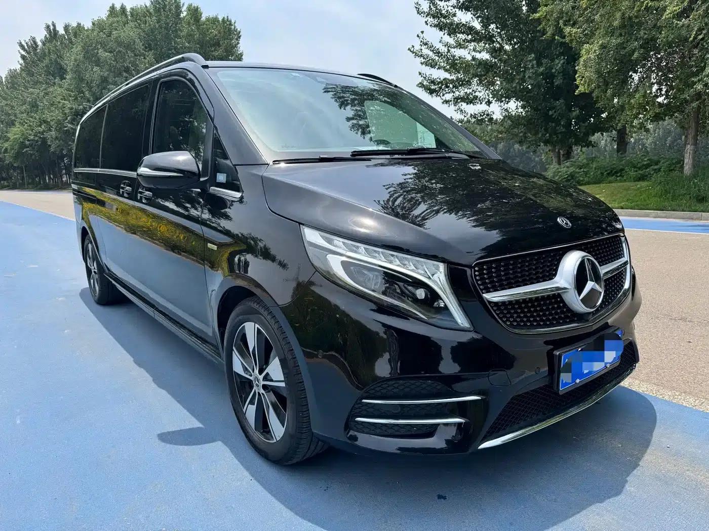 Mercedes-Benz V-Class 2020 V 260 L Long Wheelbase Luxury Edition — миниатюра 3